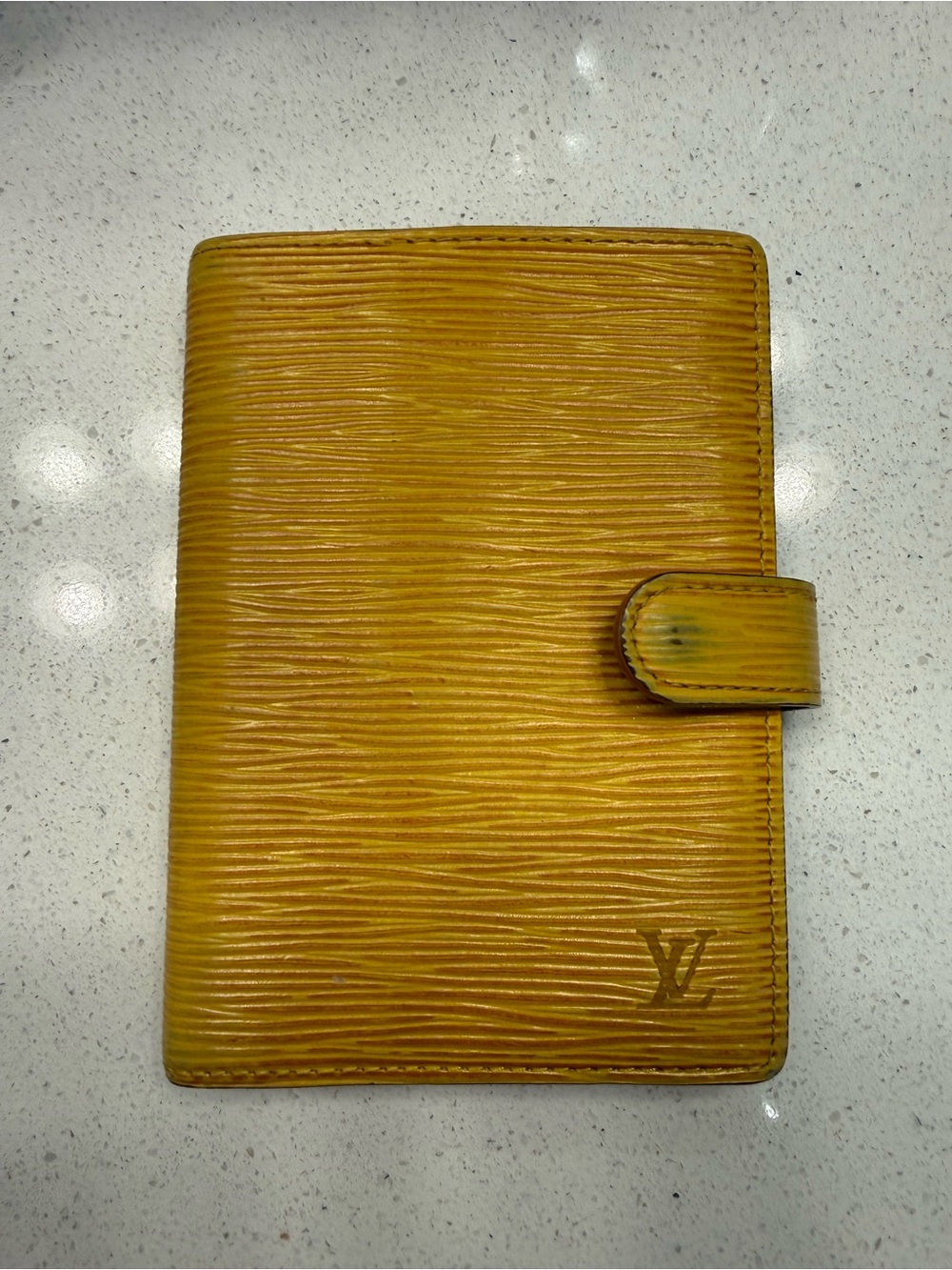 Authentic Louis Vuitton Epi PM Agenda Cover Tassil Yellow Planner Made in Spain